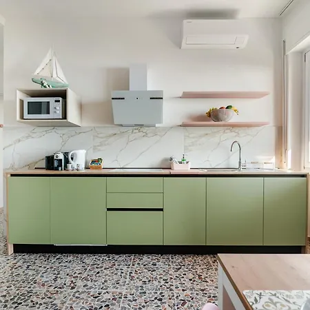 Apartment Vista Panoramica Sul Maggiore Con Deposito Bici *