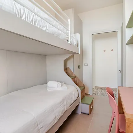 Apartment Vista Panoramica Sul Maggiore Con Deposito Bici Belgirate