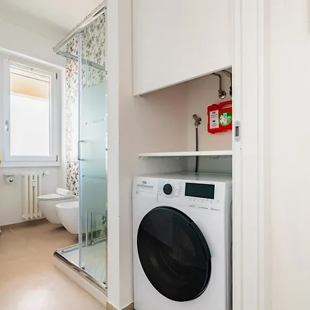 Apartment Vista Panoramica Sul Maggiore Con Deposito Bici *