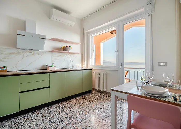 Apartment Vista Panoramica Sul Maggiore Con Deposito Bici *