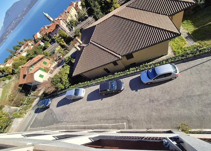 Vista Panoramica Sul Maggiore Con Deposito Bici Apartamento